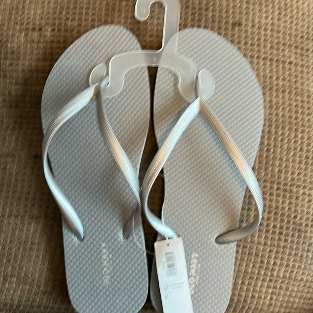 Old Navy Flip Flops